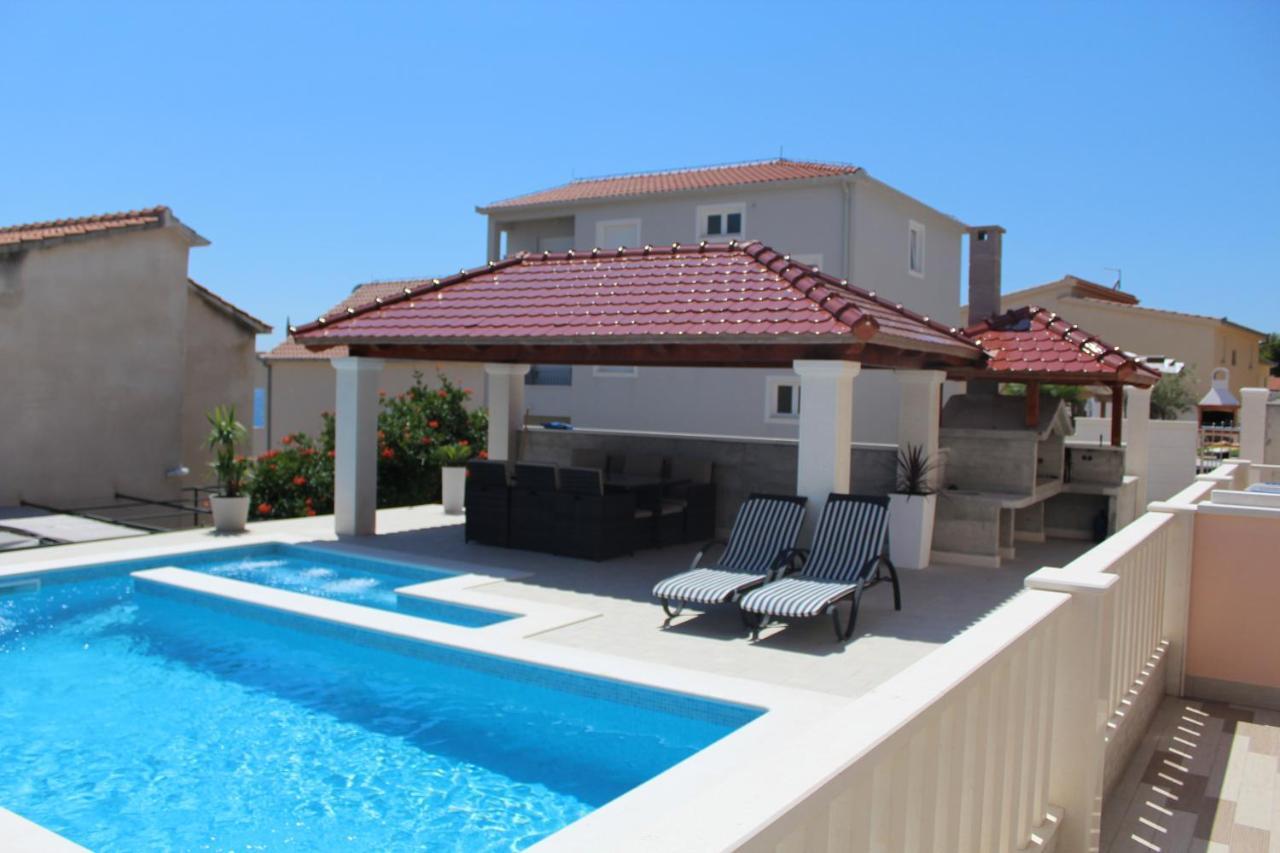 Villa Omazic Trogir Exterior photo